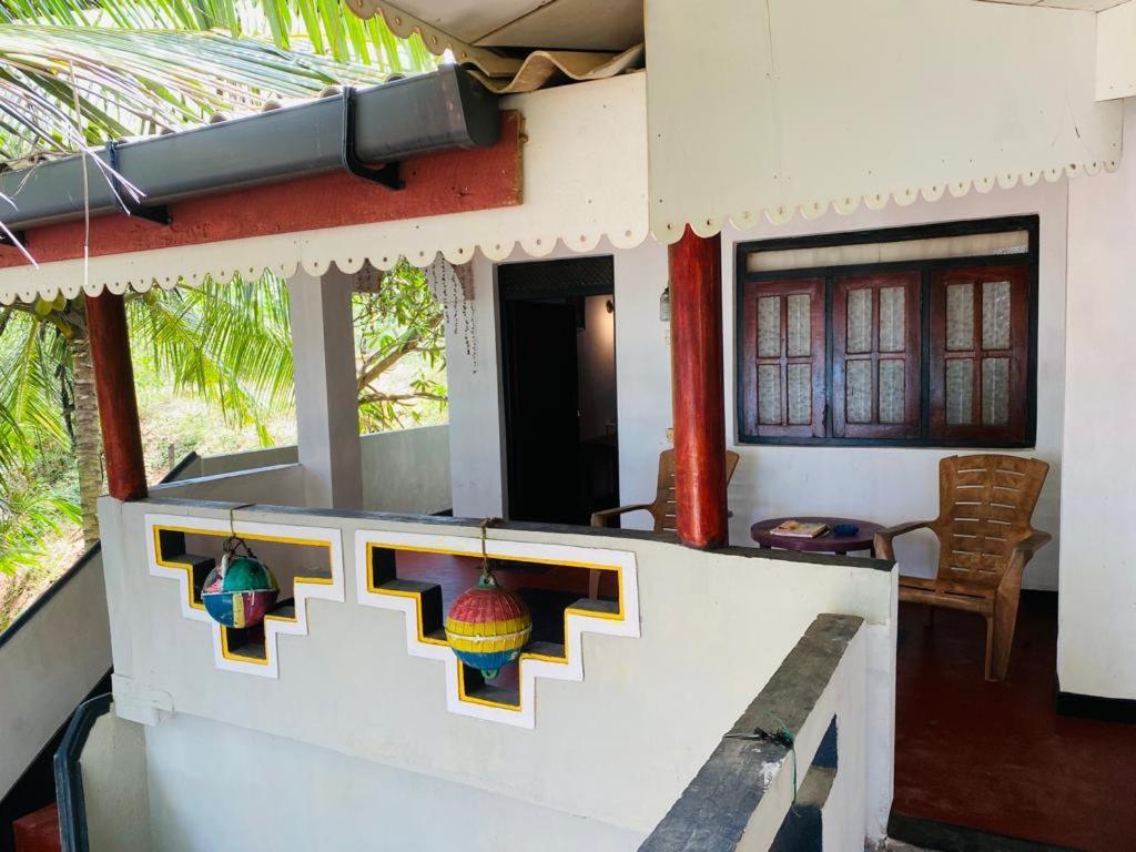 Chandi Gaya Beach Guesthouse Tangalle Dış mekan fotoğraf