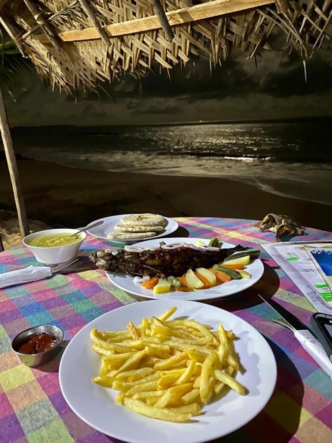 Chandi Gaya Beach Guesthouse Tangalle Dış mekan fotoğraf