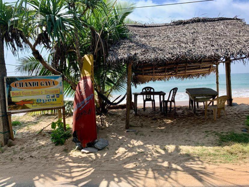 Chandi Gaya Beach Guesthouse Tangalle Dış mekan fotoğraf