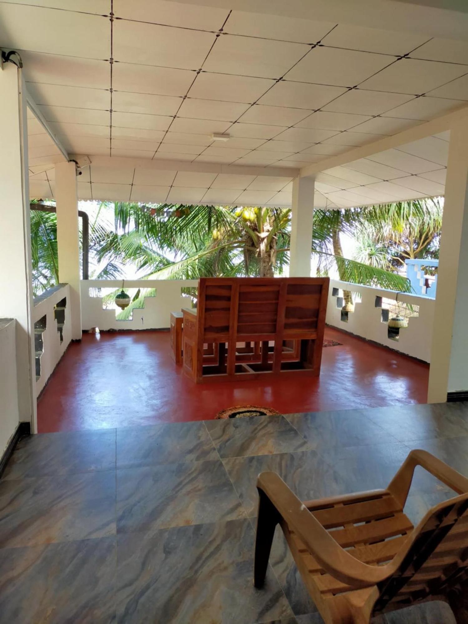 Chandi Gaya Beach Guesthouse Tangalle Dış mekan fotoğraf